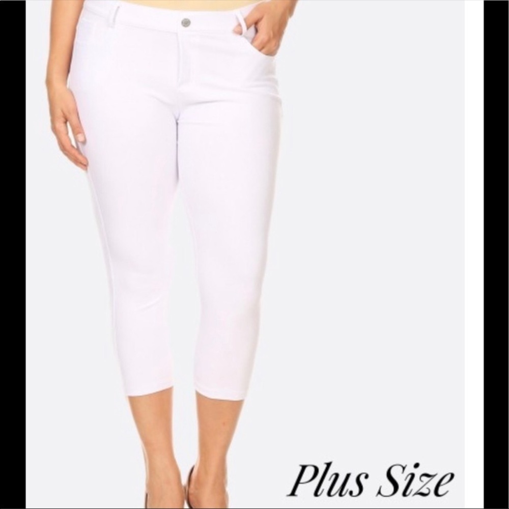 Plus size white capri jean jeggings